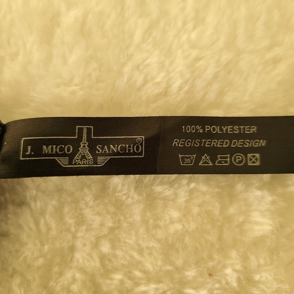 𝅺J.Mico Sancho Souvenir de Paris vintage scarf - Picture 11 of 11